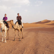 Auf Kamelen durch die Wüste Marokkos